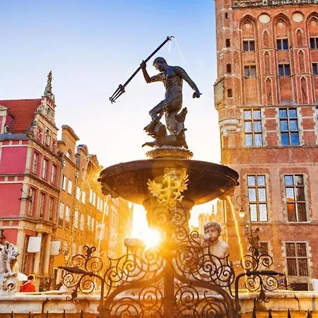 Comfort - Gdansk,angielska Grobla * Gdansk
